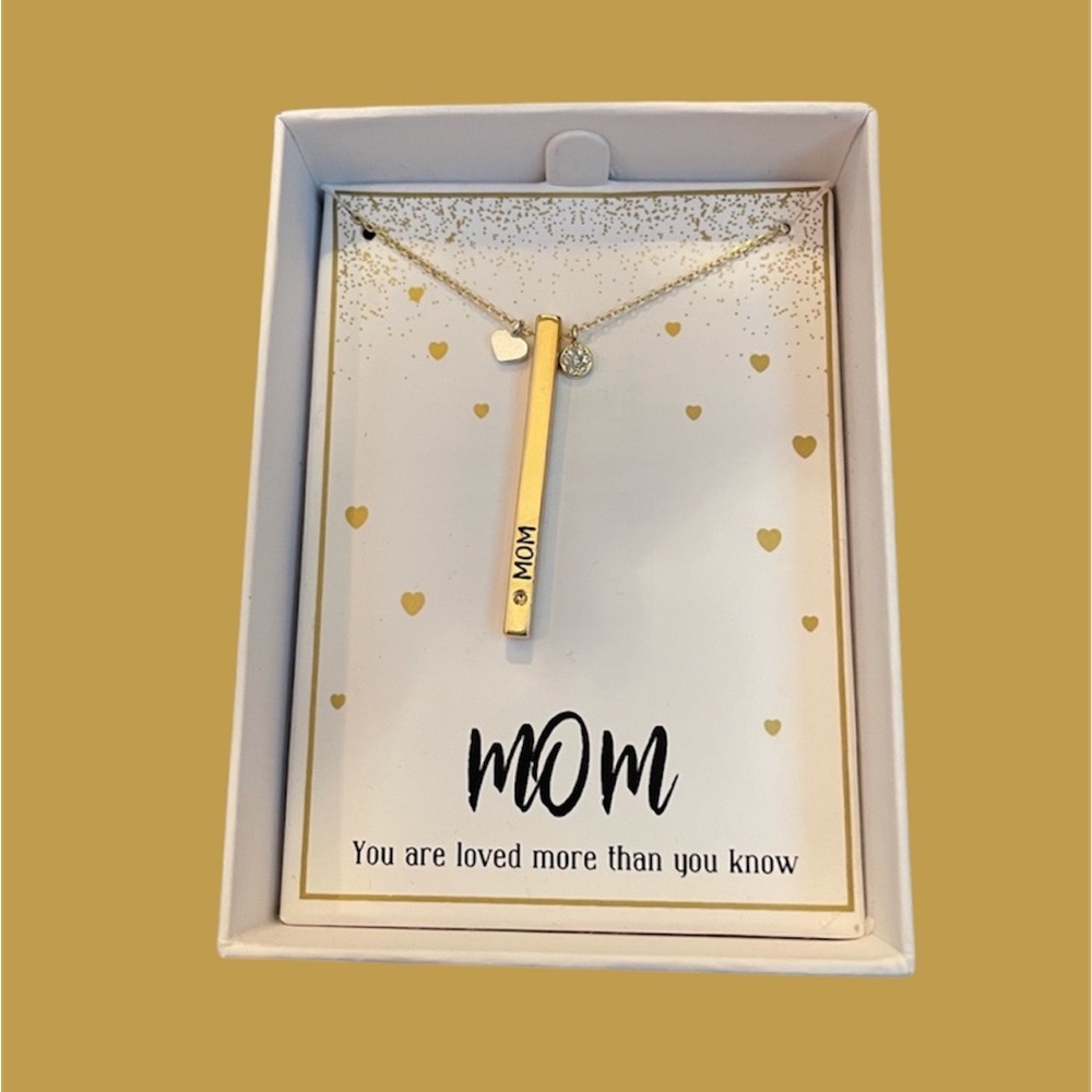 MOM 💝 Bar Necklace w tiny heart & flower by New Directions